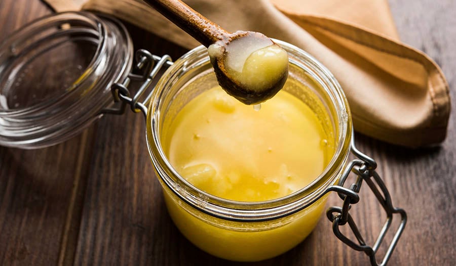 5 Benefits of Ghee + Tasty Ways to Use it