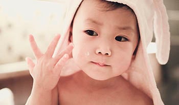 赤ちゃんの湿疹ケアのアドバイス