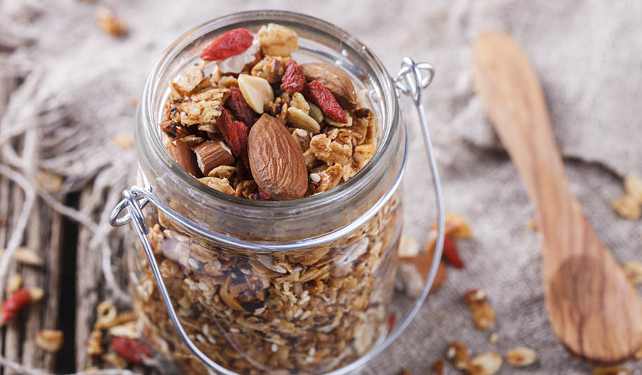 Gluten Free Granola Recipe that's Packed with Nutritional Value｜ iHerb Blog