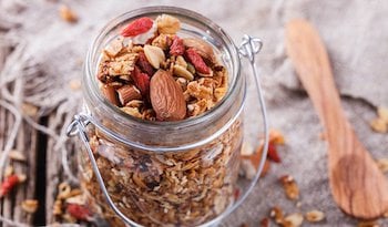 Una receta de granola sin gluten que está llena de valor nutricional