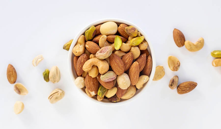 Antioxidant-rich nuts and seeds