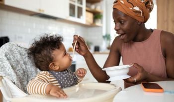 Introducing Allergens to Babies Early – A Dietitian Provides Guidance