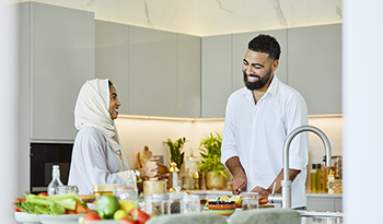 Comida e humor: melhore a saúde mental por meio da nutrição