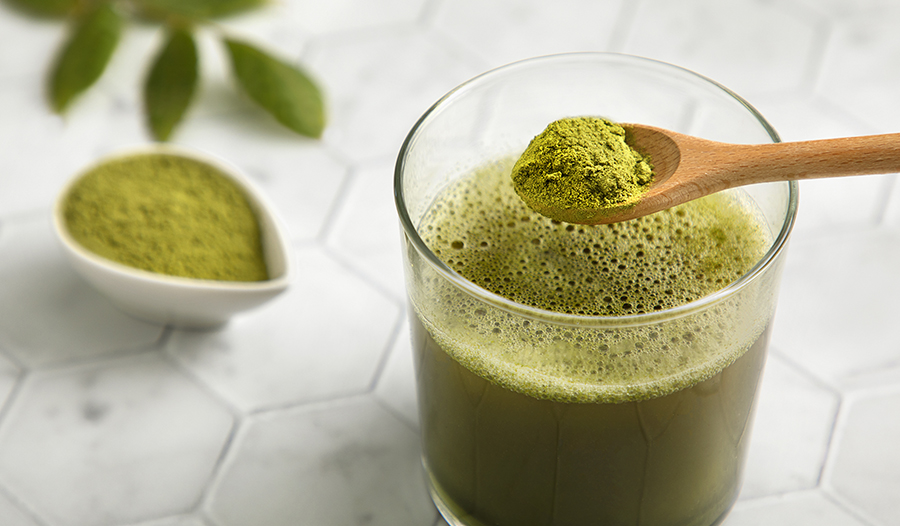 5 usos e benef cios do ch de moringa sa de iHerb Blog