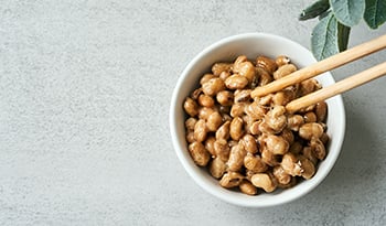 Nattokinase : bienfaits et compléments