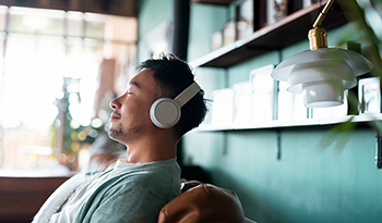 Stressed? Try These 5 Doctor-Approved Rituals To Relax + Unwind